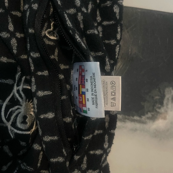 Spyder Black and Gray Women's Sweater - Picture 3 of 7